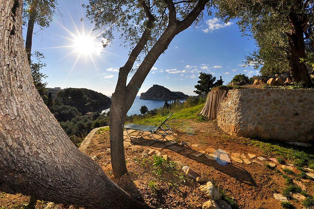 Dolphin Apartments Paleokastritsa Eksteriør billede